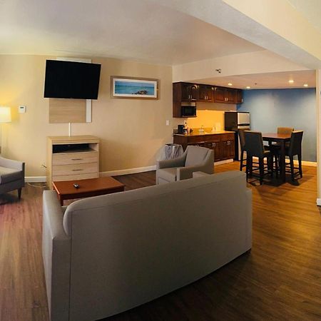 Quality Inn & Suites Conference Center New Port Richey Luaran gambar