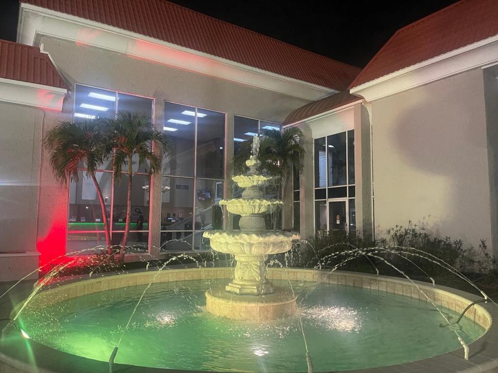 Quality Inn & Suites Conference Center New Port Richey Luaran gambar