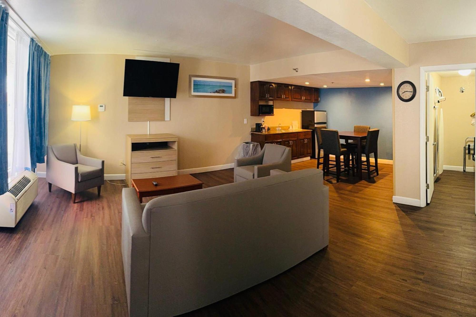 Quality Inn & Suites Conference Center New Port Richey Luaran gambar